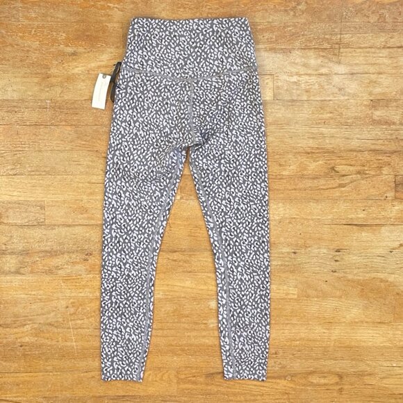 Varley Anthropologie Leggings Size XS NWT Gray Leopard Print High Rise Waist Br - Picture 5 of 5